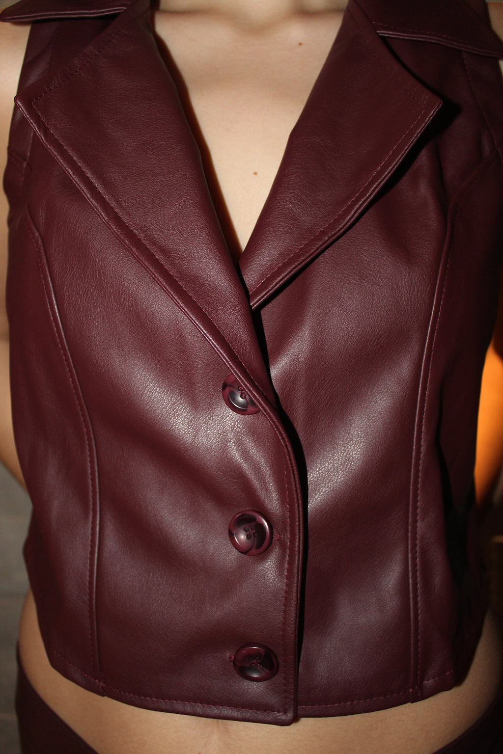 LEONIE VEST